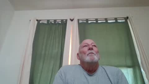 mdane99 online show from October 29, 2025, 7:15 pm