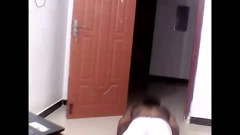 Snapshot of me_hai12 chatting on February 6, 2025, 11:37 pm me_hai12 online show from February 6, 2025, 11:37 pm