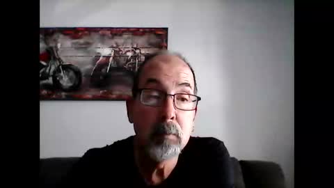 Snapshot of meathome3 chatting on January 26, 2025, 7:09 pm me at home online show from January 26, 2025, 7:09 pm