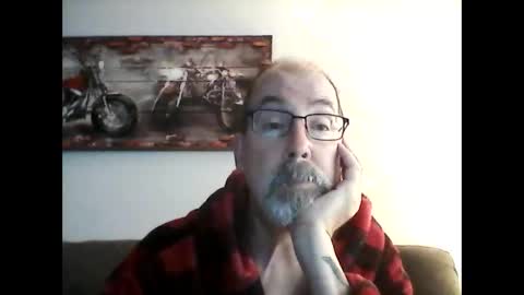 Snapshot of meathome3 chatting on March 6, 2025, 12:30 pm me at home online show from March 6, 2025, 12:30 pm