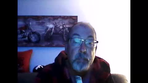 Snapshot of meathome3 chatting on September 24, 2025, 10:07 am me at home online show from September 24, 2025, 10:07 am