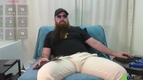 Snapshot of meaty_roll chatting on January 11, 2025, 10:19 am Meaty Roll online show from January 11, 2025, 10:19 am