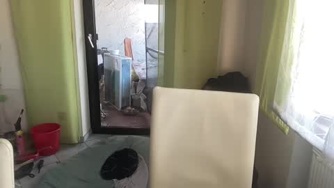 Snapshot of medeinoe chatting on March 3, 2025, 9:11 am medeinoe online show from March 3, 2025, 9:11 am