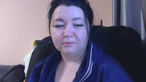 Snapshot of medjik_lool chatting on November 28, 2025, 7:00 am Oltereodora-lima online show from November 28, 2025, 7:00 am