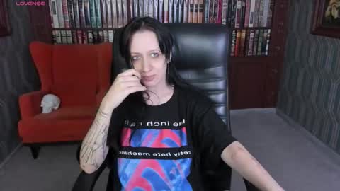 Snapshot of medusagorgona_ chatting on September 20, 2025, 7:53 am Medusa online show from September 20, 2025, 7:53 am