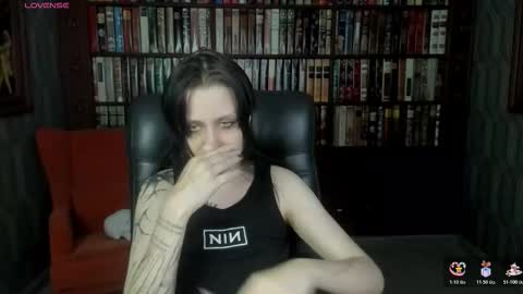 Snapshot of medusagorgona_ chatting on November 6, 2025, 7:42 am Medusa online show from November 6, 2025, 7:42 am