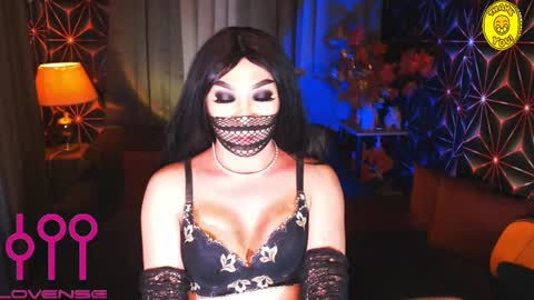 Snapshot of medusaprey chatting on March 3, 2025, 4:03 pm THE QUEEN ALPHA   Queen Medusa Prey online show from March 3, 2025, 4:03 pm