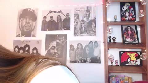 Emily online show from January 7, 2025, 3:35 am