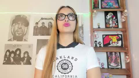 Emily online show from September 13, 2025, 11:37 pm