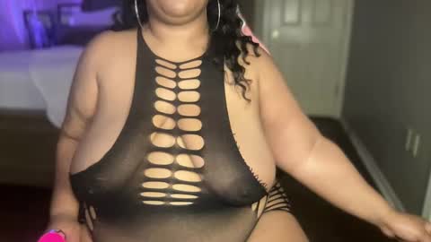 Snapshot of meetsouthernpeach chatting on December 16, 2024, 11:28 pm Southern Peach online show from December 16, 2024, 11:28 pm