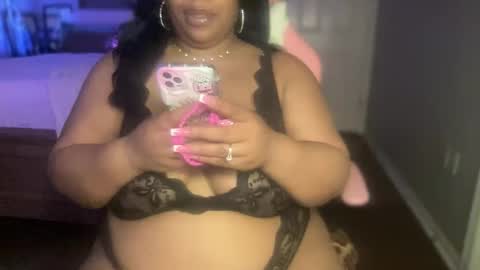 Snapshot of meetsouthernpeach chatting on January 21, 2025, 5:05 am Southern Peach online show from January 21, 2025, 5:05 am