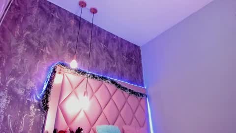 M E G A N online show from December 27, 2024, 7:03 pm