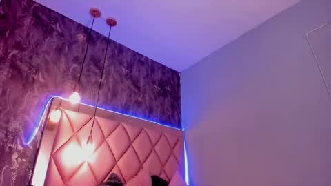 M E G A N online show from January 8, 2025, 6:41 pm