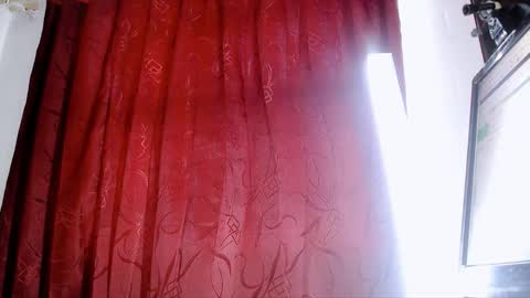 Snapshot of megan_cat chatting on November 24, 2025, 7:02 pm megan_cat online show from November 24, 2025, 7:02 pm