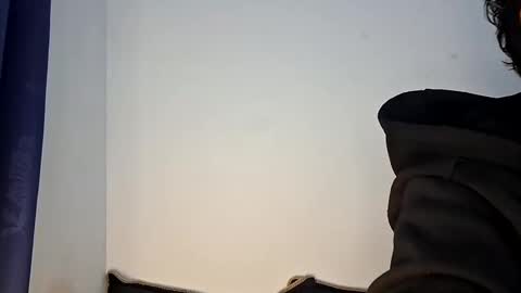 Megan and sophi online show from September 30, 2025, 4:06 am