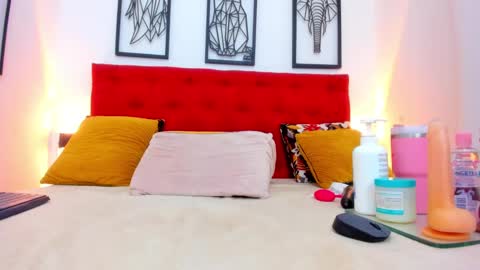 Megan online show from February 16, 2025, 5:48 am