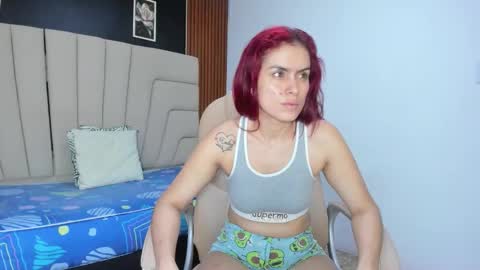 Snapshot of megan_hally chatting on November 30, 2025, 3:10 am Megan online show from November 30, 2025, 3:10 am