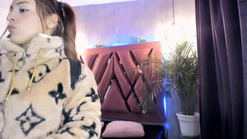    online show from January 3, 2025, 2:10 am