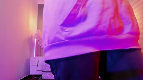 Snapshot of megan_moore__ chatting on February 3, 2025, 12:57 pm online show from February 3, 2025, 12:57 pm