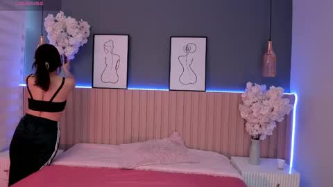 Snapshot of megan_moore__ chatting on February 11, 2025, 12:05 pm online show from February 11, 2025, 12:05 pm