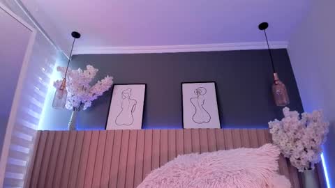 Snapshot of megan_moore__ chatting on February 15, 2025, 2:55 pm online show from February 15, 2025, 2:55 pm