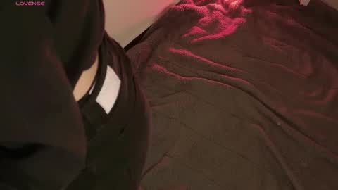 Snapshot of megan_moore__ chatting on September 10, 2025, 12:16 pm online show from September 10, 2025, 12:16 pm