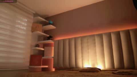 Snapshot of megan_moore__ chatting on November 15, 2025, 12:13 pm online show from November 15, 2025, 12:13 pm