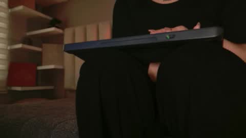 Snapshot of megan_moore__ chatting on November 23, 2025, 12:38 pm online show from November 23, 2025, 12:38 pm