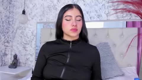 Snapshot of megan_rossee1 chatting on October 22, 2025, 11:21 am MEGAN online show from October 22, 2025, 11:21 am