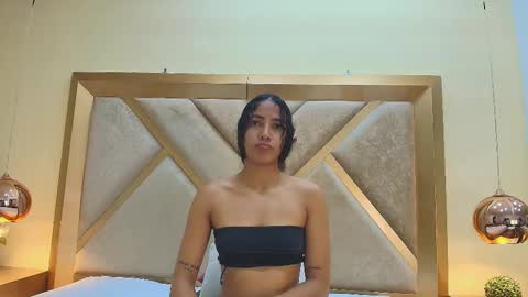 Megan Siner online show from November 22, 2025, 1:10 pm