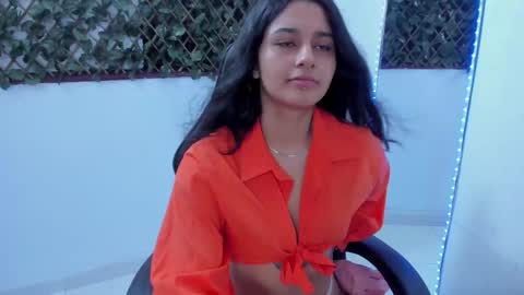 Snapshot of megan_whitte_01 chatting on January 27, 2025, 11:11 pm megan white 01  online show from January 27, 2025, 11:11 pm