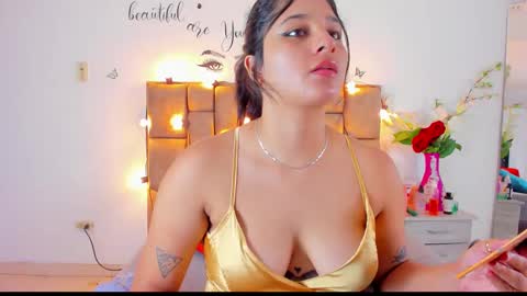 Snapshot of megan_whitte_01 chatting on September 15, 2025, 8:53 pm megan white 01  online show from September 15, 2025, 8:53 pm