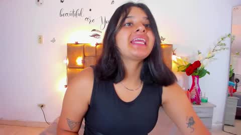 Snapshot of megan_whitte_01 chatting on September 17, 2025, 7:48 pm megan white 01  online show from September 17, 2025, 7:48 pm