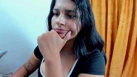 Snapshot of megan_whitte_01 chatting on October 10, 2025, 8:41 pm megan white 01  online show from October 10, 2025, 8:41 pm