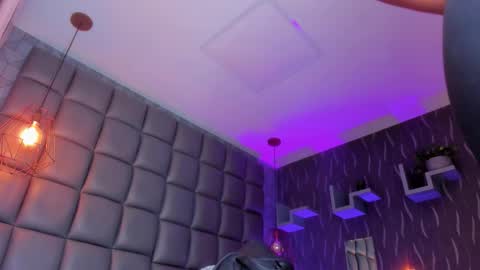 Megan online show from November 30, 2025, 8:24 pm