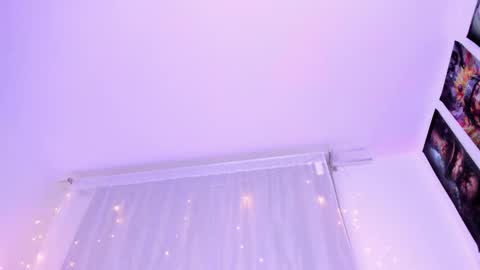 Megan  online show from November 9, 2025, 8:12 am