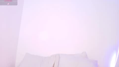 Snapshot of meganbarko chatting on January 2, 2025, 2:02 pm megan online show from January 2, 2025, 2:02 pm