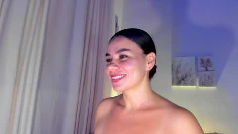 Snapshot of megandupont chatting on December 14, 2024, 5:29 am Megan M online show from December 14, 2024, 5:29 am