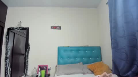 megan        online show from December 14, 2024, 4:56 am