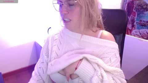 MEGAN online show from February 18, 2025, 6:47 pm