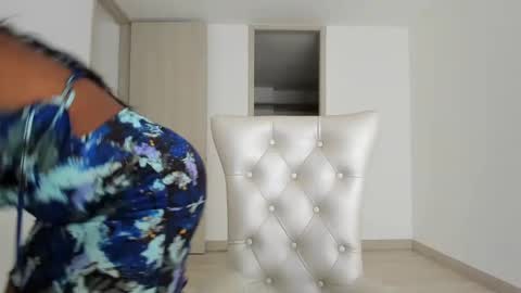 Snapshot of meganmir1 chatting on November 1, 2025, 4:20 pm meganmir1 online show from November 1, 2025, 4:20 pm