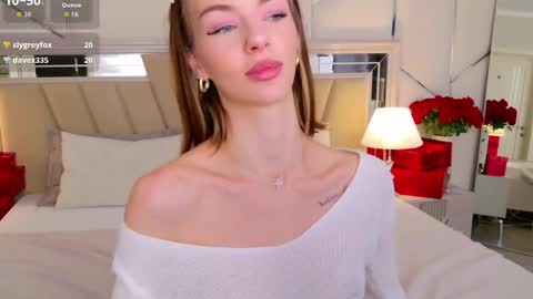 Snapshot of meganmouriss chatting on December 4, 2025, 5:32 pm Megan online show from December 4, 2025, 5:32 pm