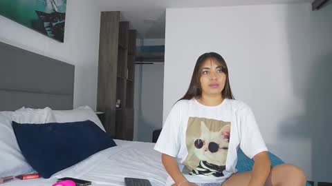 Mara online show from September 12, 2025, 10:59 am