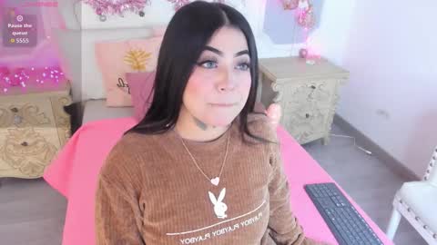 Snapshot of meganstar__ chatting on November 26, 2025, 11:44 am Megan online show from November 26, 2025, 11:44 am