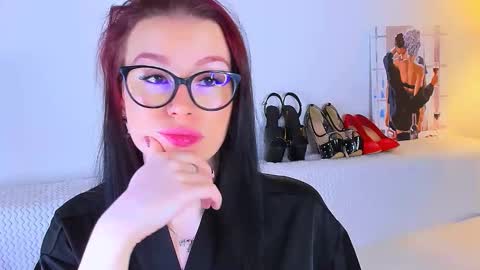 Megan online show from December 13, 2025, 7:53 pm