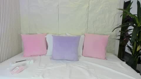 Megara20 online show from November 8, 2025, 10:30 pm