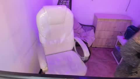 Snapshot of meii_ds chatting on October 8, 2025, 1:20 pm Meii  online show from October 8, 2025, 1:20 pm