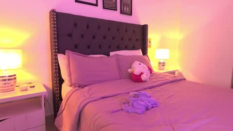 Snapshot of meiis_ chatting on November 11, 2025, 10:21 pm meiis3 online show from November 11, 2025, 10:21 pm