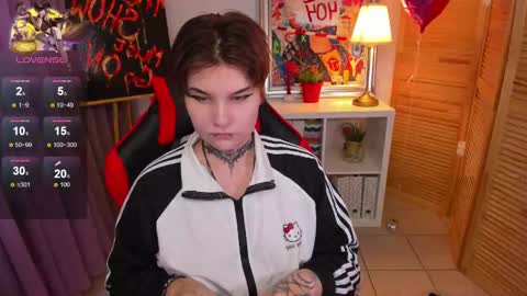 mekurisu online show from February 25, 2025, 1:41 am