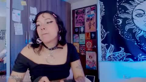 Snapshot of mel_dahlia chatting on October 8, 2025, 4:59 pm Melissa - - Please help me to reach 100 thumbs up online show from October 8, 2025, 4:59 pm